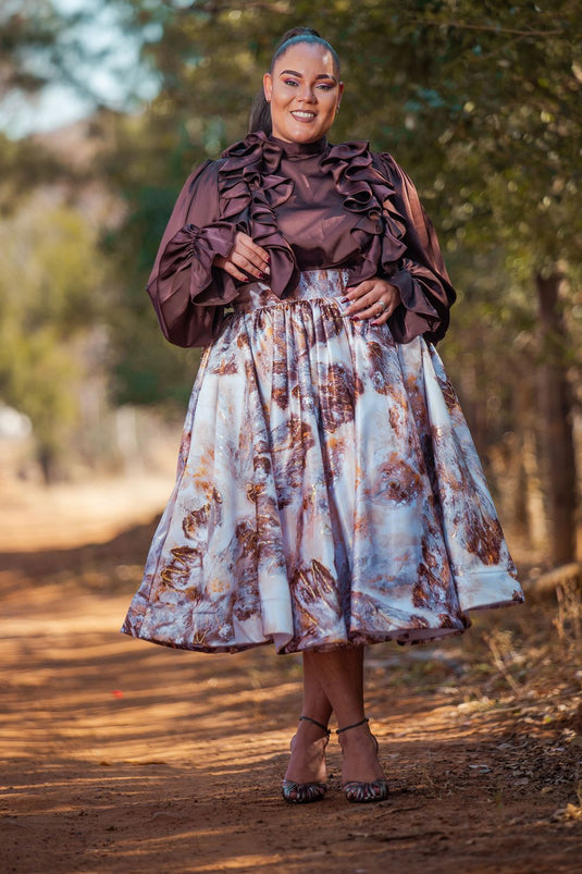 Translation missing: en.Mohumi The Set