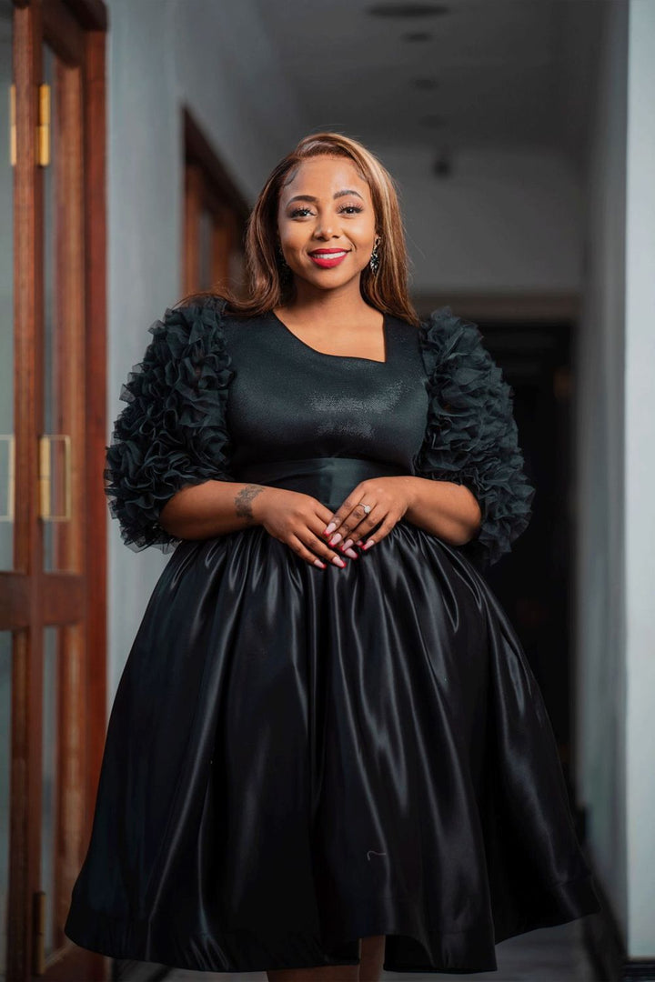 Translation missing: en.Black Elegance The Dress