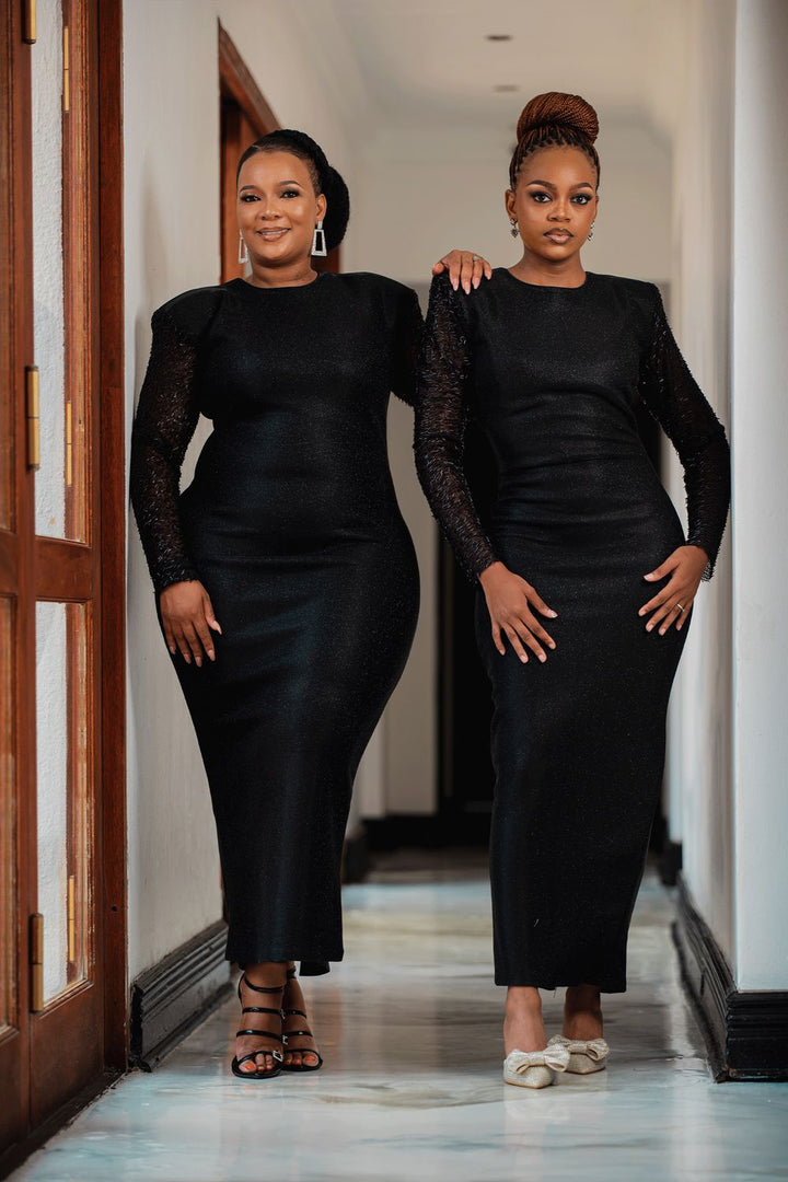 Translation missing: en.Ukwindla The Dress