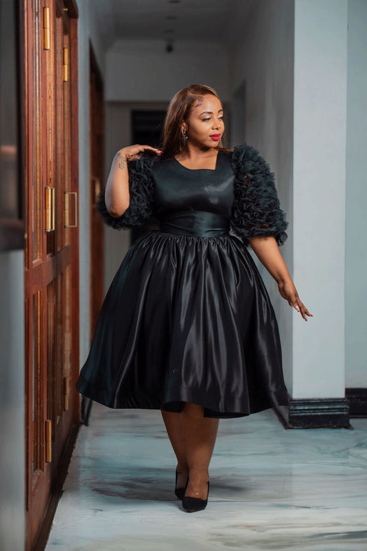 Translation missing: en.Black Elegance The Dress